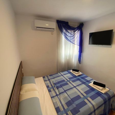Habitaciones Con Bano Y Cocina Privada فالنسيا المظهر الخارجي الصورة
