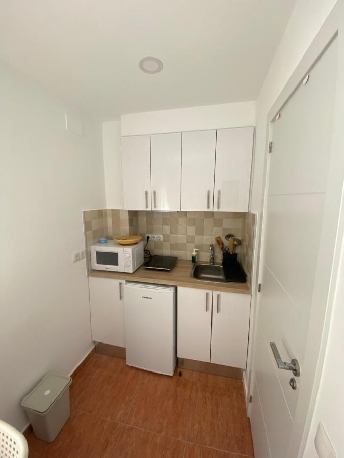 Habitaciones Con Bano Y Cocina Privada فالنسيا المظهر الخارجي الصورة