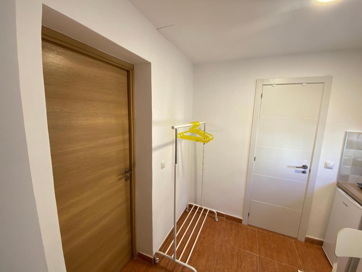 Habitaciones Con Bano Y Cocina Privada فالنسيا المظهر الخارجي الصورة