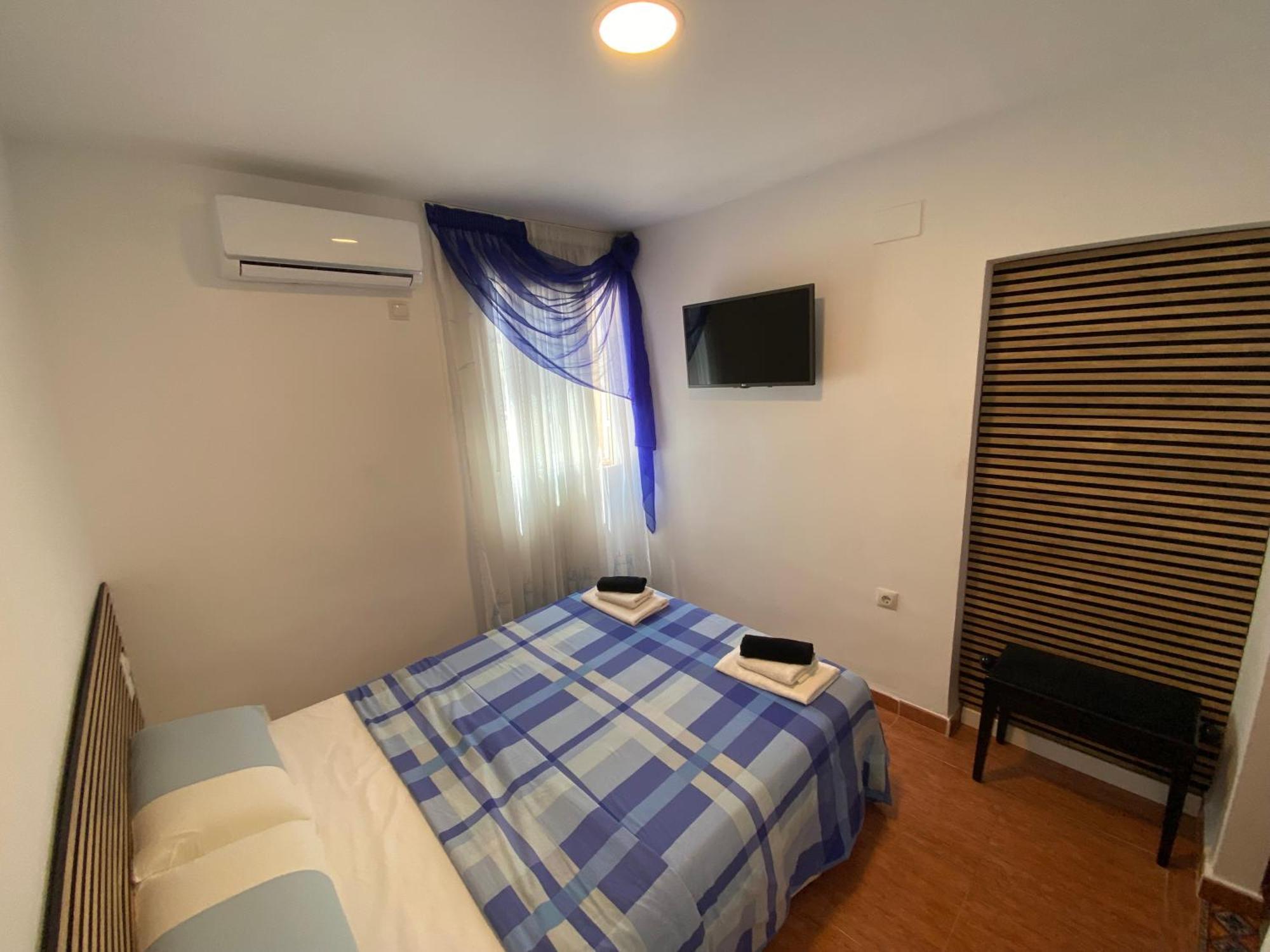 Habitaciones Con Bano Y Cocina Privada فالنسيا المظهر الخارجي الصورة